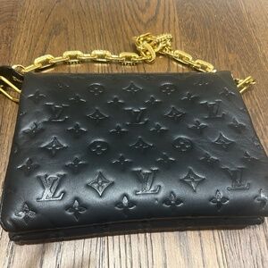 LV Coussin PM